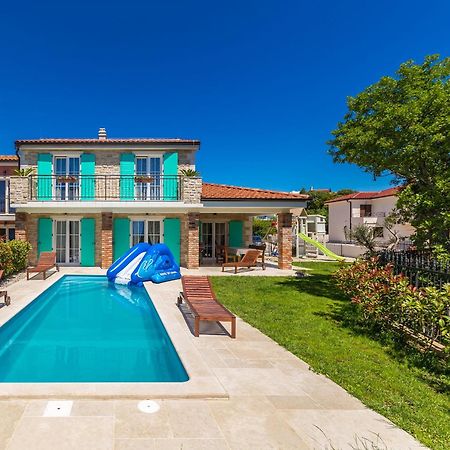 Holiday House Chiara Vrh  Extérieur photo